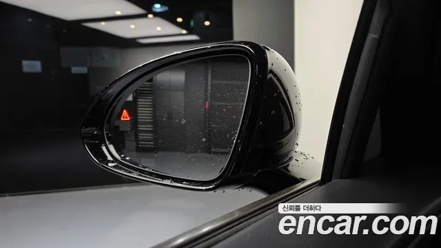 Genesis G80 Бензин 3.5 турбо AWD — Фото автомобиля 15
