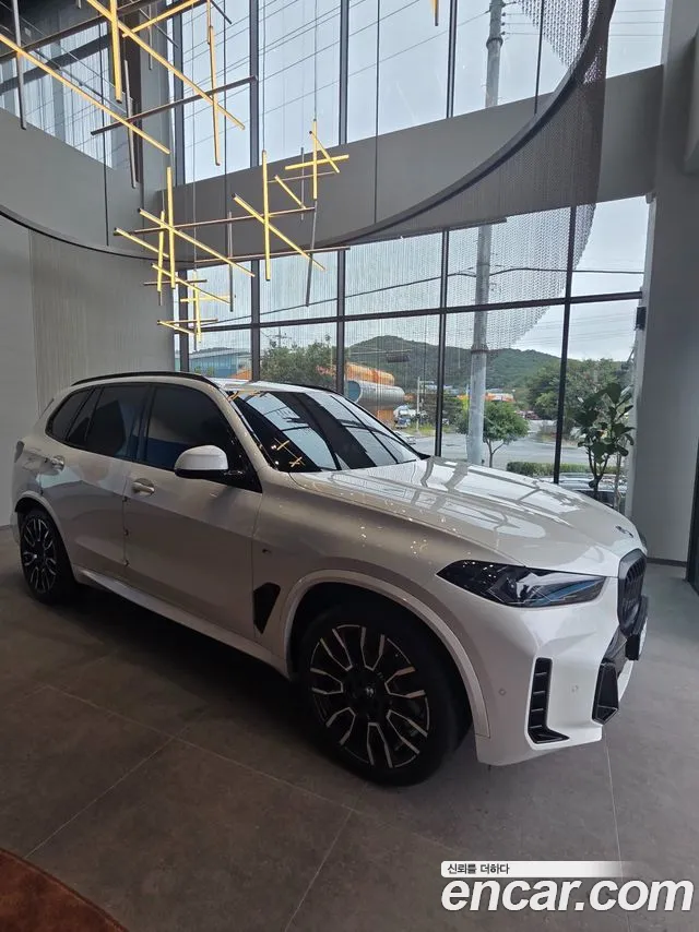 Фотография автомобиля — BMW X5 G05
