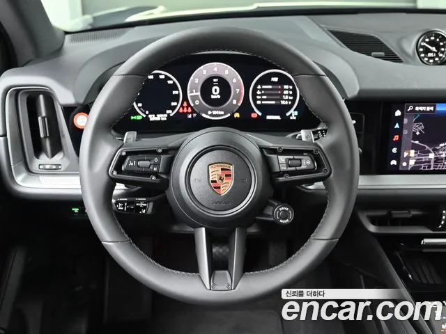 Porsche Cayenne — Фото автомобиля 12