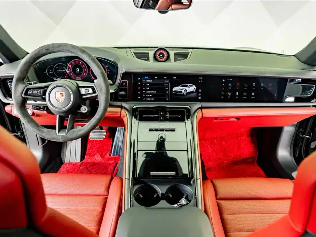Porsche Panamera — Фото автомобиля 13