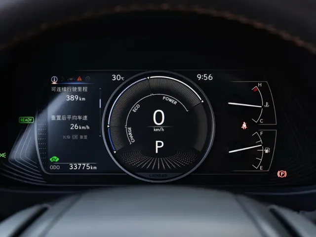 Lexus UX — Фото автомобиля 21