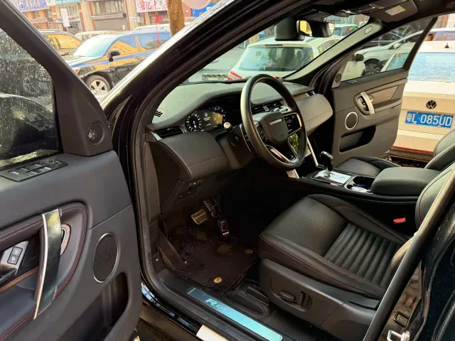 Land Rover Discovery Sport — Фото автомобиля 4