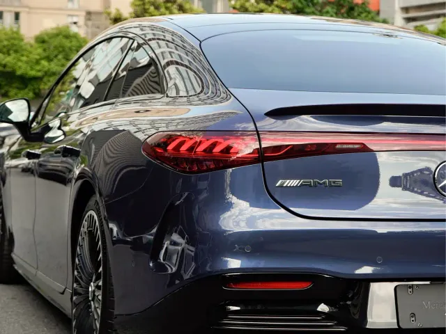Mercedes-Benz EQS AMG — Фото автомобиля 7