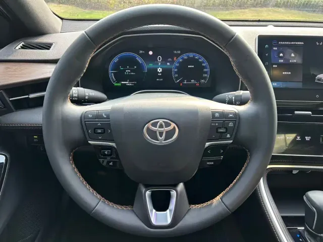 Toyota Avalon — Фото автомобиля 9