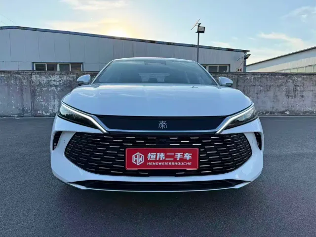 BYD Qin L — Фото автомобиля 2