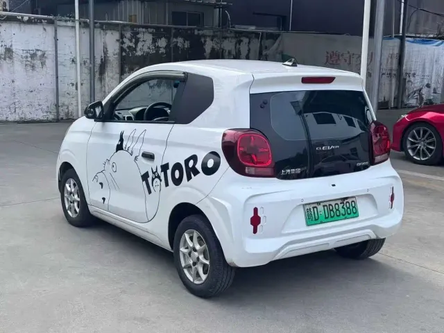 Roewe Clever — Фото автомобиля 9
