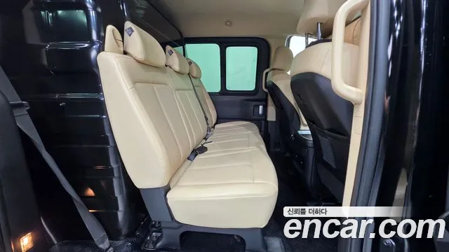 Hyundai Staria — Фото автомобиля 19
