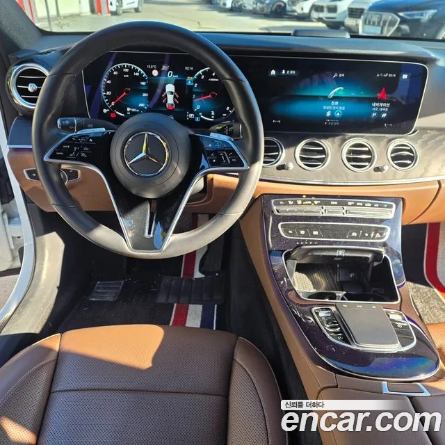 Mercedes-Benz E-Class W213 — Фото автомобиля 14