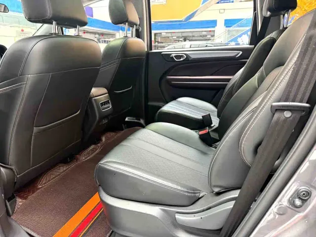 GAC Trumpchi M6 — Фото автомобиля 8