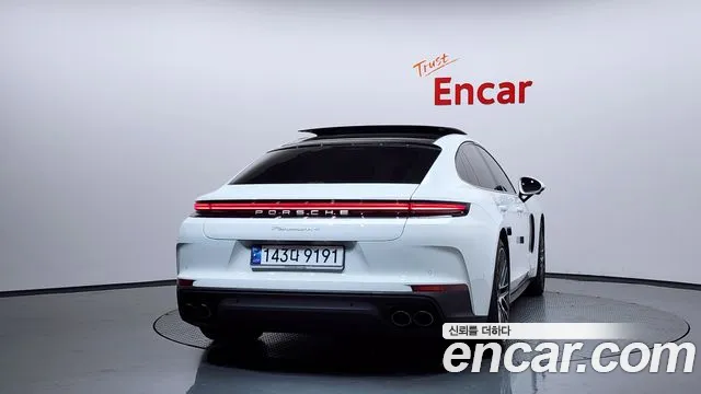 Porsche Panamera Panamera (976) — Фото автомобиля 3
