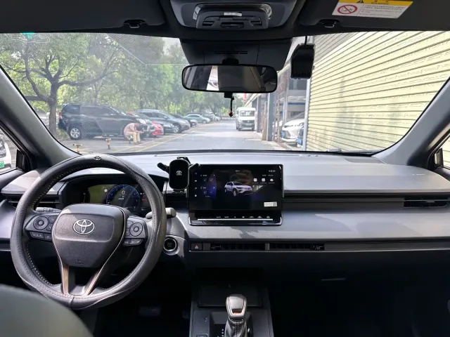 Toyota Corolla Cross — Фото автомобиля 9