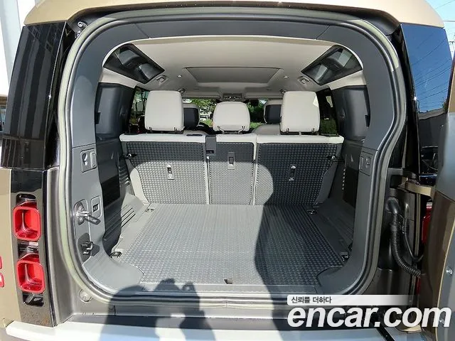 Land Rover Defender L663 — Фото автомобиля 20