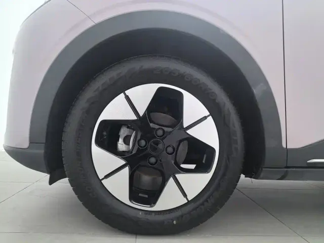 Geely Starry Wish — Фото автомобиля 17
