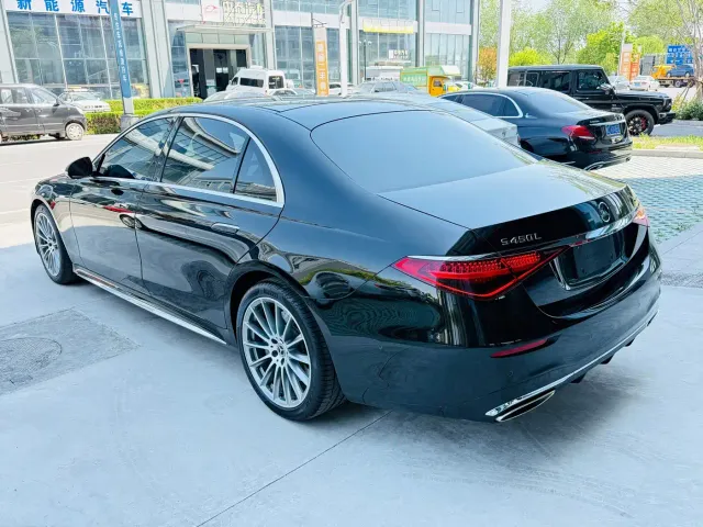 Mercedes-Benz S-Class — Фото автомобиля 6