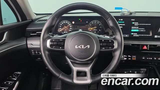 Kia K5 Generation 3 — Фото автомобиля 19