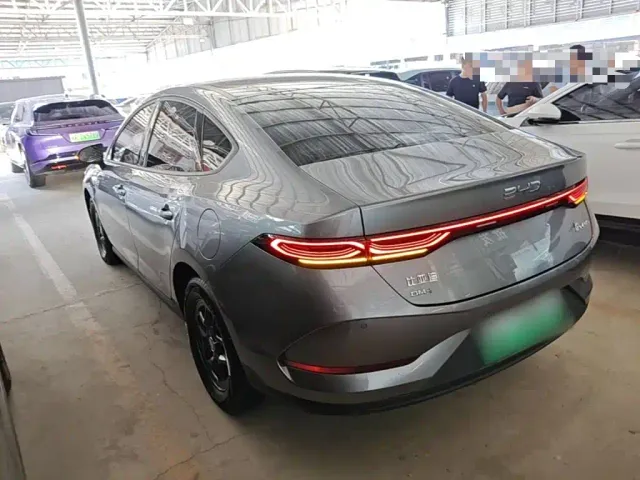 BYD Qin PLUS — Фото автомобиля 4