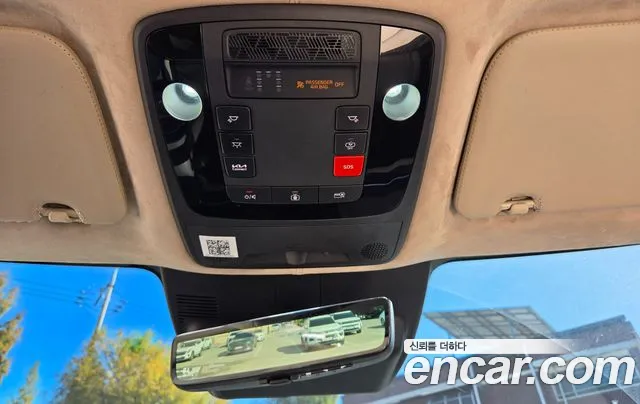 Kia Carnival — Фото автомобиля 9