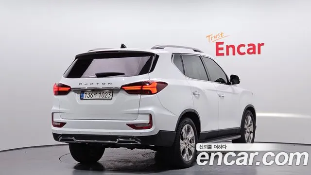 KG_Mobility_Ssangyong Rexton All Rexton Дизель 2.2 4WD — Фото автомобиля 19