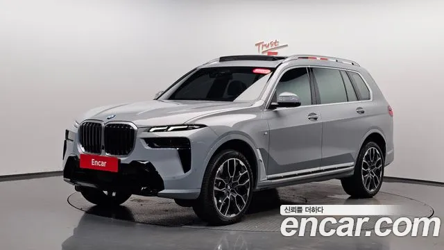 BMW X7 — Фото автомобиля 6