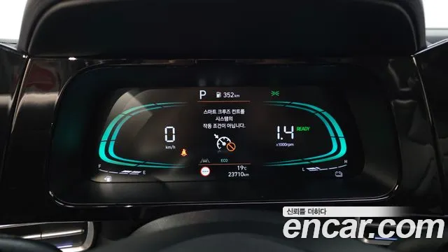 Hyundai Avante CN7 — Фото автомобиля 11