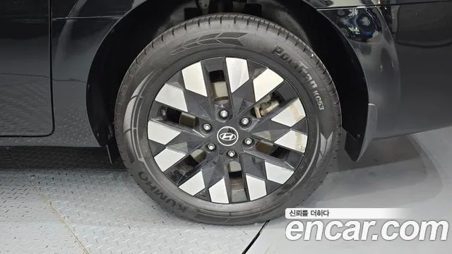 Hyundai Staria — Фото автомобиля 17