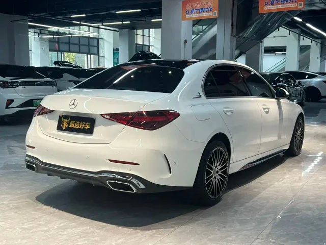 Mercedes-Benz C-Class — Фото автомобиля 10