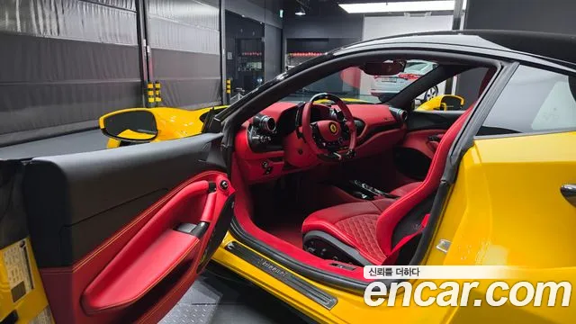 Ferrari F8 — Фото автомобиля 10