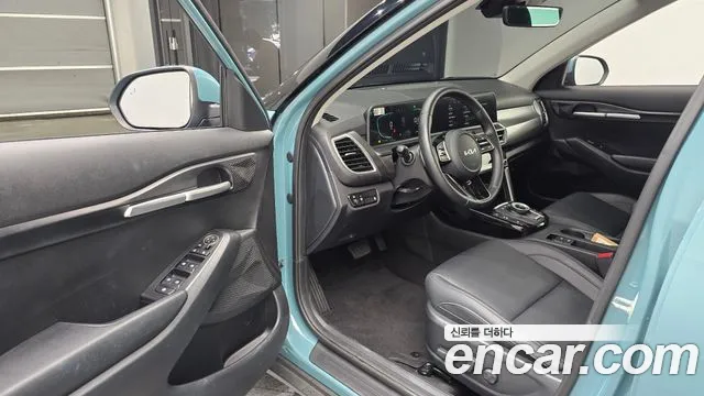 Kia Seltos New — Фото автомобиля 15