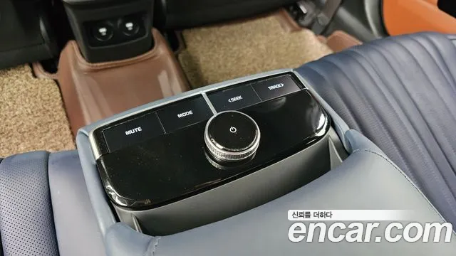 Kia K8 (New) Hybrid — Фото автомобиля 30