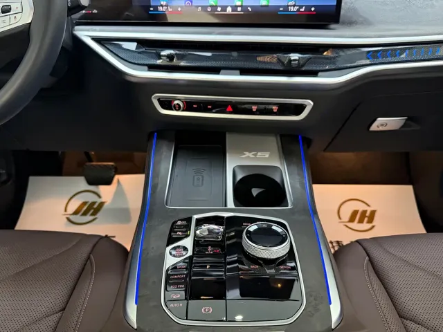 BMW X5 — Фото автомобиля 9