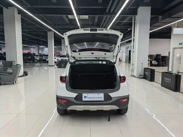 Kia KX1 — Фото автомобиля 10