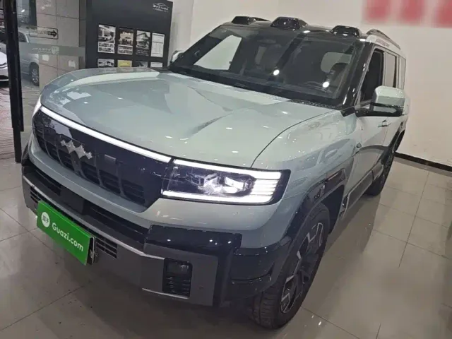 Фотография автомобиля — BYD FangChengBao Leopard 8