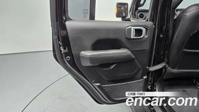 Jeep Wrangler Wrangler (JL) — Фото автомобиля 20