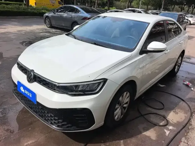 Фотография автомобиля — Volkswagen Lavida