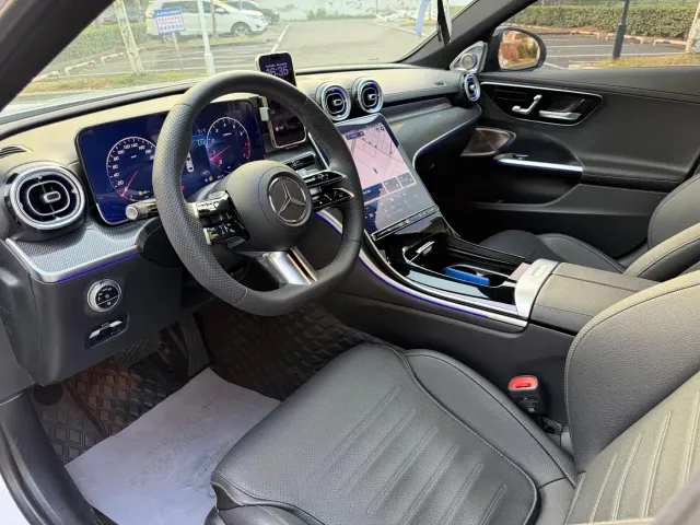 Mercedes-Benz C-Class — Фото автомобиля 9