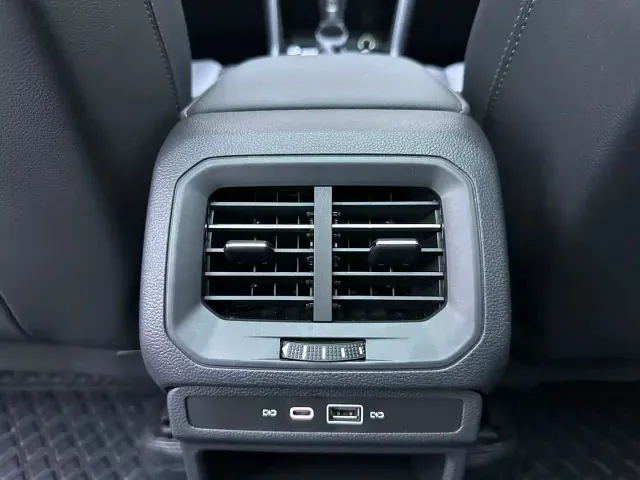 Volkswagen Tharu — Фото автомобиля 13