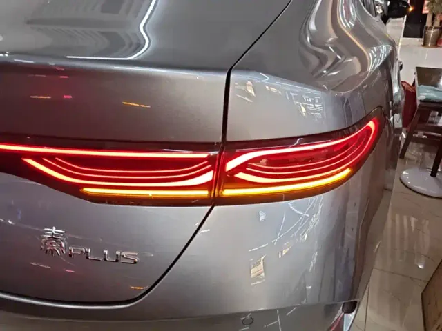 BYD Qin PLUS — Фото автомобиля 7