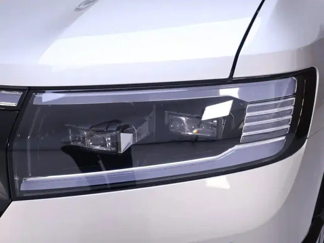 BYD FangChengBao Leopard 8 — Фото автомобиля 4