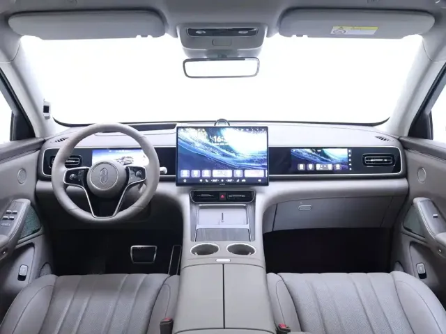 Aito M7 — Фото автомобиля 13