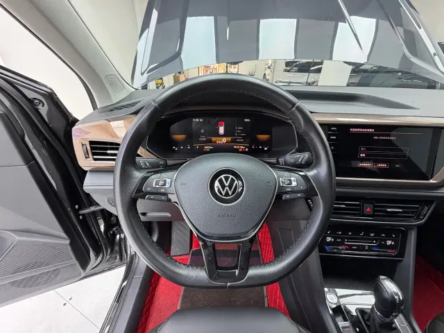Volkswagen Tharu — Фото автомобиля 10