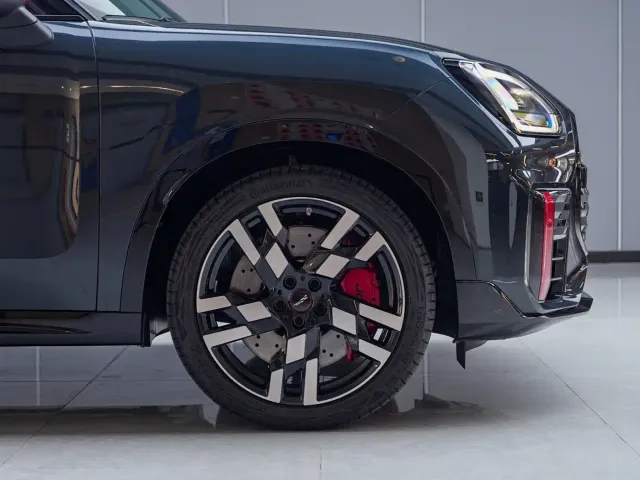 MINI JCW COUNTRYMAN — Фото автомобиля 4