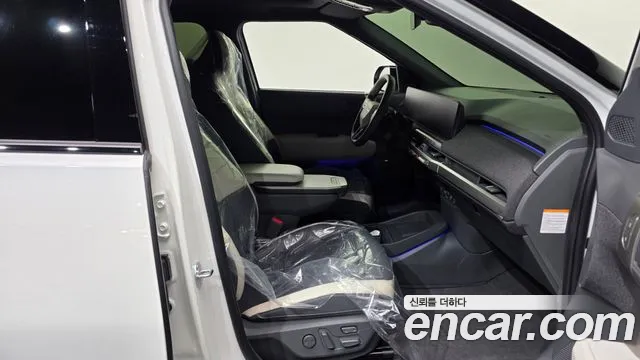 Kia EV3 — Фото автомобиля 17