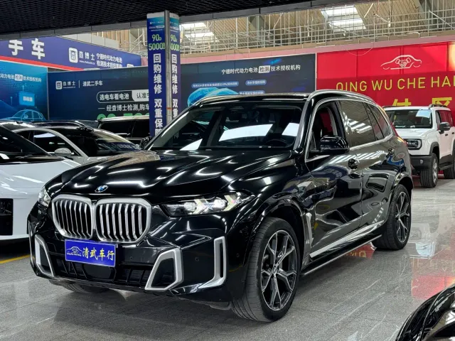 Фотография автомобиля — BMW X5
