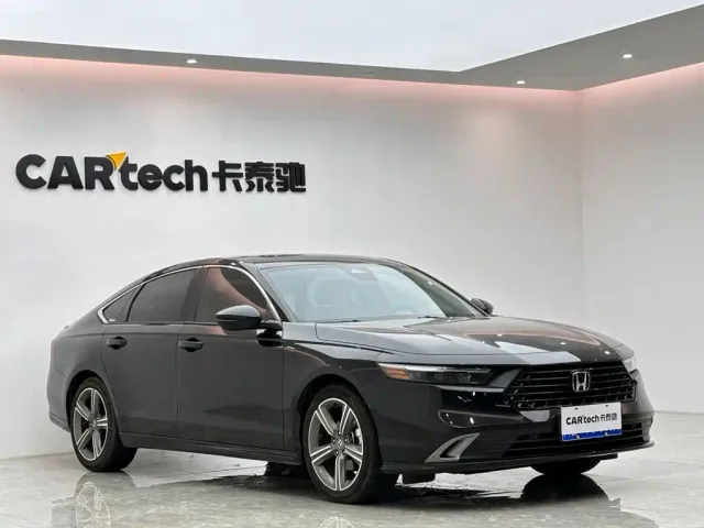 Honda Accord — Фото автомобиля 6