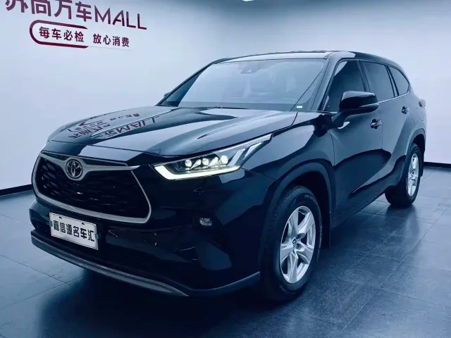 Фотография автомобиля — Toyota Highlander