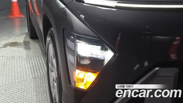 Hyundai Kona SX2 — Фото автомобиля 22