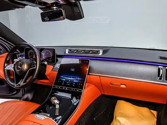 Mercedes-Benz S-Class — Фото автомобиля 28