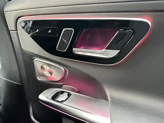 Mercedes-Benz C-Class — Фото автомобиля 21