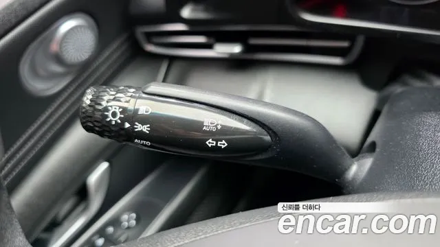 Hyundai AVANTE — Фото автомобиля 29
