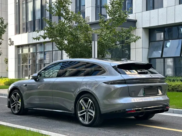 Nio ET5 Touring — Фото автомобиля 30